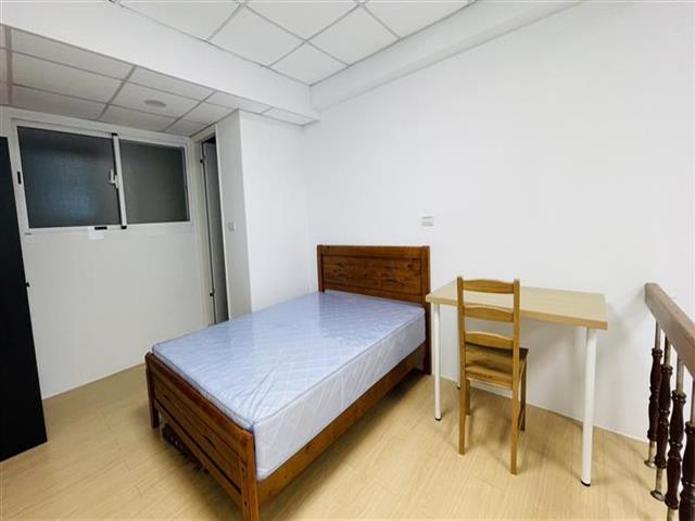 高雄租屋 - #鳥松區#本館路#可補貼#全新裝修#屋況佳#使用空間大#獨立出口#大陽台#2F