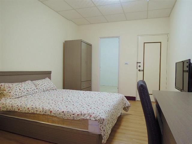 高雄租屋 - #高醫#吉林夜市#高應大寬敞陽台套房#吉林4B