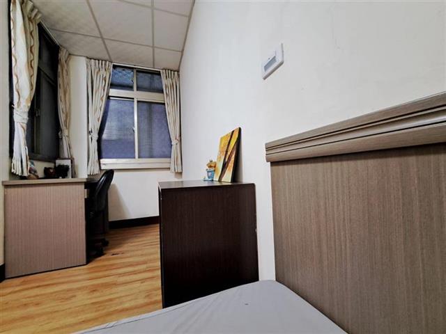高雄租屋 - #高醫 #吉林街小吃 #瑞豐夜市 #高應大 #吉林3A#單人