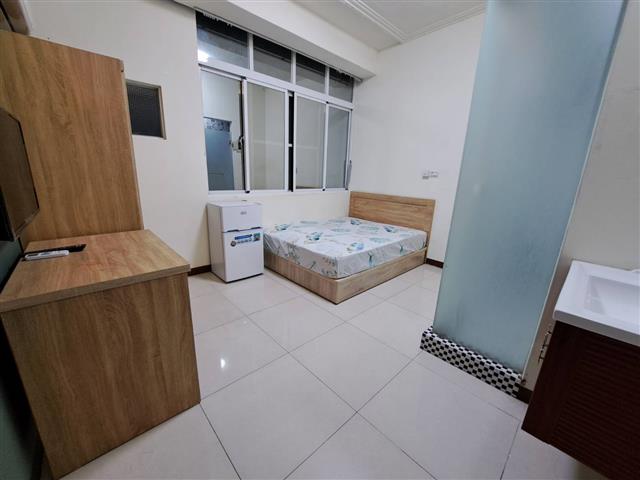 高雄租屋 - #苓雅 #85大樓附近 #三多捷運站 #自2A