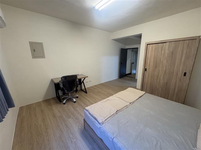 高雄租屋 - #三民區 #朝陽街 #高醫精華商圈 #寬敞大套房 #可租補 #朝陽2f