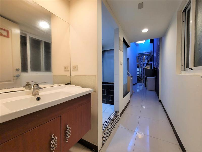 Khouse 高雄租屋