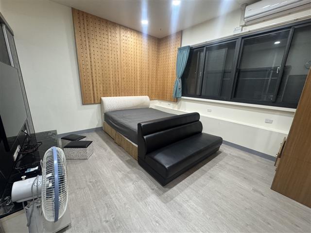 高雄租屋 - #鼓山區#鼓山三路#壽山#內惟市場#可租補