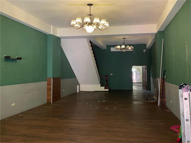 高雄租屋 - 租屋大小事 交給KHOUSE#鹽埕區 #大仁路 #透天店面 #店住兩用 #5房